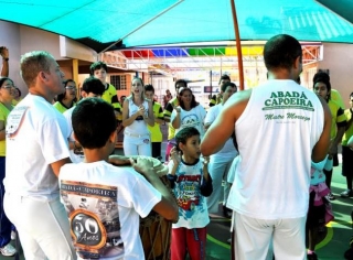 Roda de capoeira inclusiva. (Foto: Fundac)