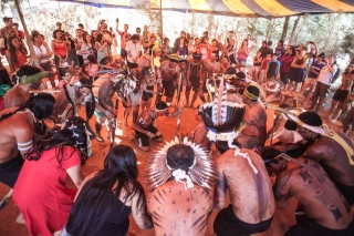 Lideranças indígenas participam de roda de prosa com Ministério da Cultura (Foto: Oliver Kornblihtt)