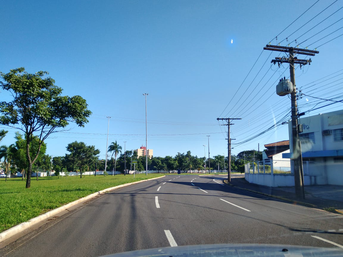 Ruas solitárias de Campo Grande 6